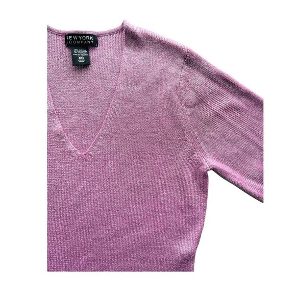 New York & Company Women's Purple Sparkle V-Neck Sweater Pullover (XS) - Picture 3 of 8